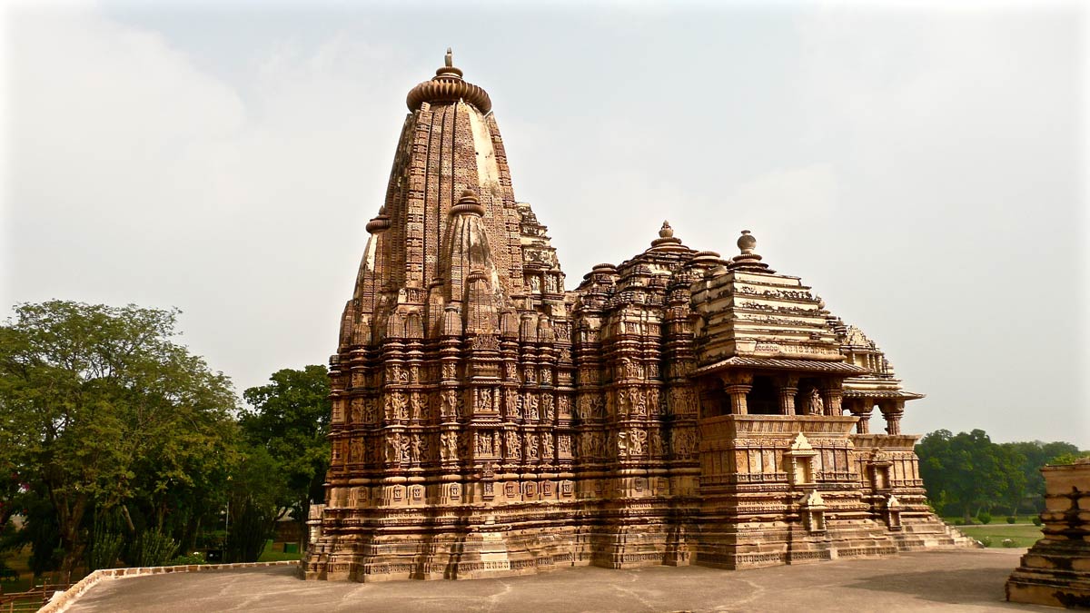 A One day trip to Khajuraho Sculptures _The World Heritage Site